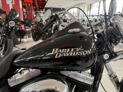 Harley-Davidson HARLEY FXDB1580