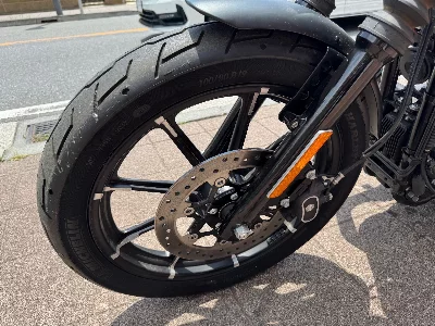 Harley-Davidson HARLEY XL883N