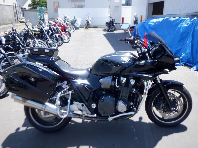 Honda CB1300 SUPER TOURING