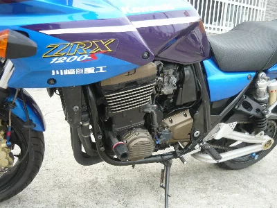 Kawasaki ZRX1200S