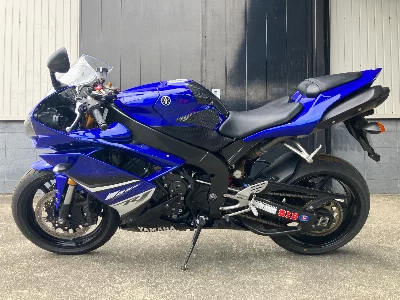 Yamaha YZF-R1