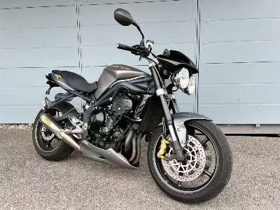 Triumph TRIUMPH STREET TRIPLE R