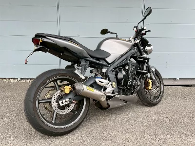 Triumph TRIUMPH STREET TRIPLE R