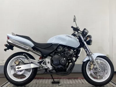 Honda HORNET250