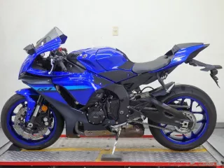 Yamaha YZF-R1
