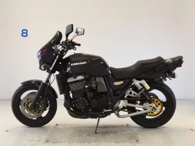 Kawasaki ZRX1100