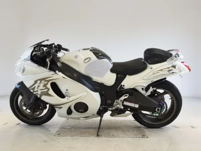 Suzuki  HAYABUSA -2