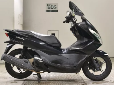 Honda PCX125-2