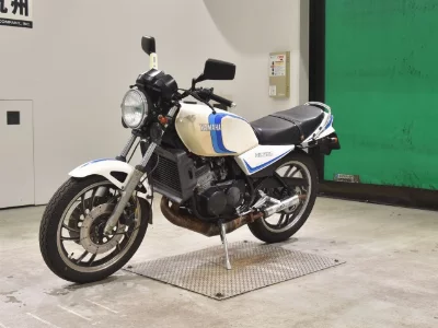 Yamaha RZ350