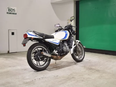 Yamaha RZ350