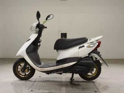 Yamaha JOG ZR-4