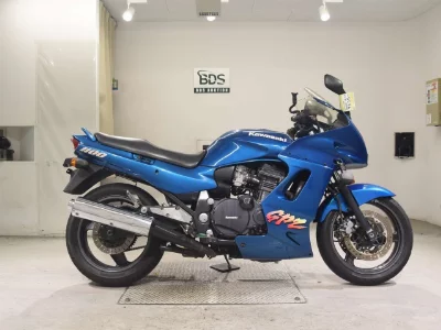 Kawasaki GPZ1100-2