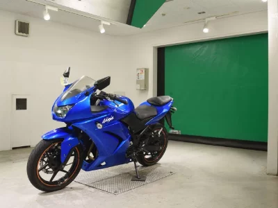 Kawasaki NINJA250R