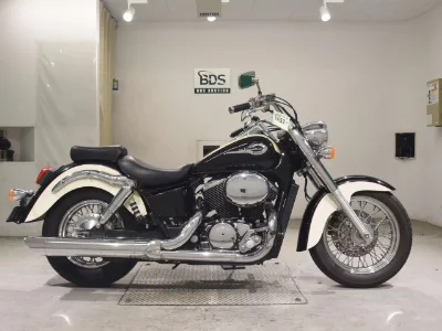 Honda SHADOW750