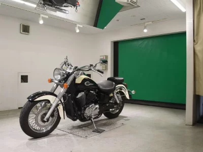 Honda SHADOW750