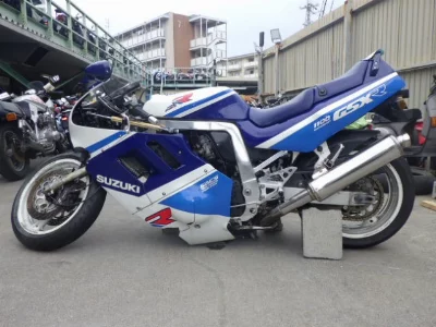 Suzuki GSX-R1100