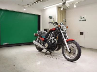 Yamaha V-MAX