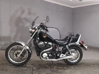 Honda NV750