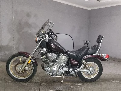 Yamaha XV1100 VIRAGO