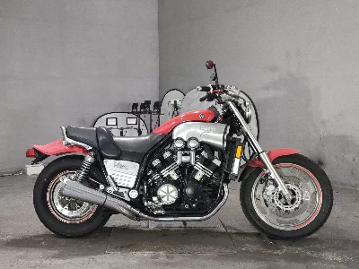 Yamaha V-MAX