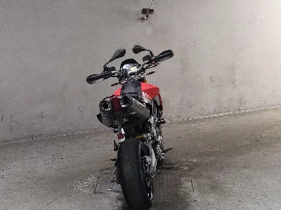 Aprilia APRILIA DORSODURO 750