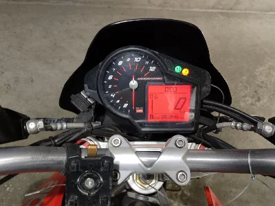 Aprilia APRILIA DORSODURO 750
