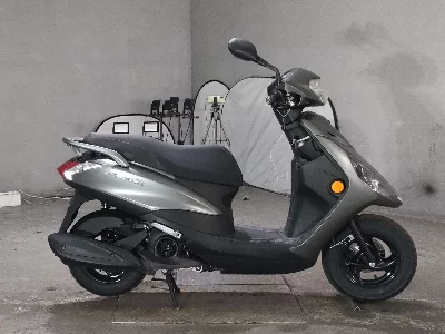 Yamaha  AXIS Z