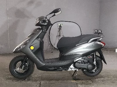Yamaha  AXIS Z