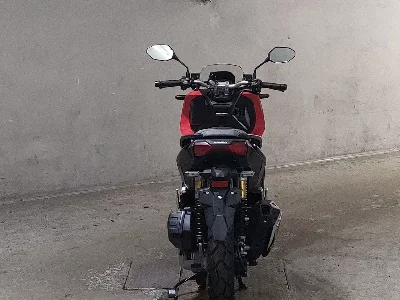 Honda ADV150