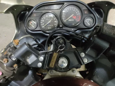 Kawasaki ZZR400