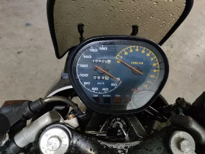 Suzuki GSX400S KATANA