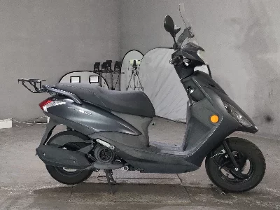 Yamaha  AXIS Z