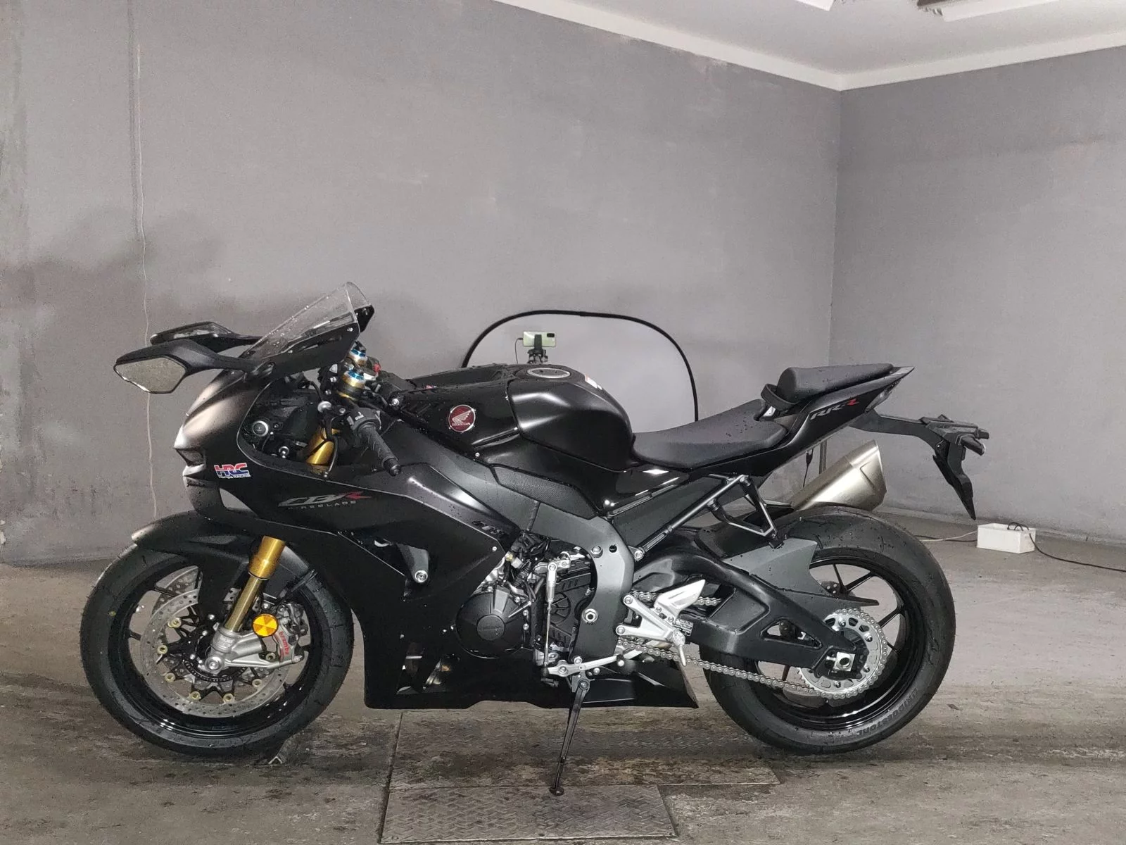 Honda CBR1000RR-R SP  с аукциона в Японии