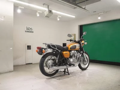 Kawasaki W800