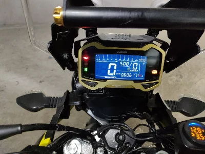 Suzuki V STROM 250