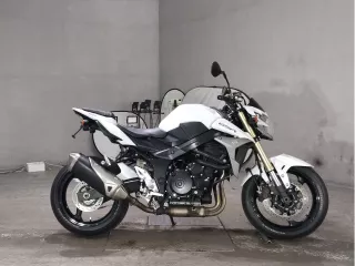 Suzuki GSR750  с аукциона в Японии