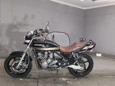 Kawasaki ZEPHYR400
