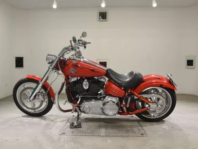 Harley-Davidson HARLEY FXCWC1580