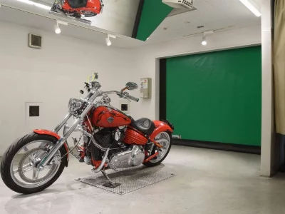 Harley-Davidson HARLEY FXCWC1580