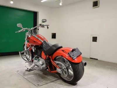 Harley-Davidson HARLEY FXCWC1580