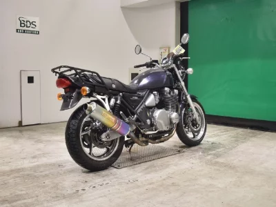 Kawasaki ZEPHYR1100