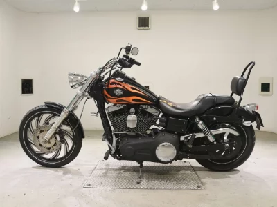 Harley-Davidson HARLEY FXDWG1580