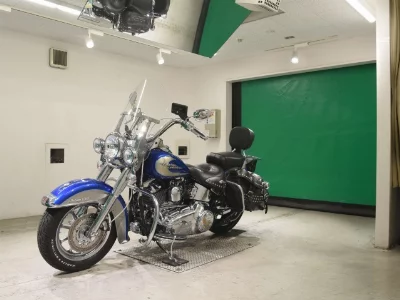 Harley-Davidson HARLEY FLSTC1580