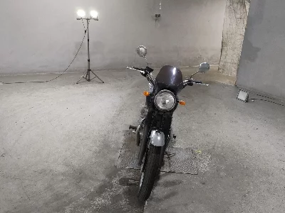Kawasaki W400