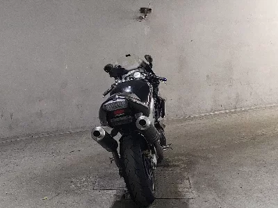 Honda VTR1000F