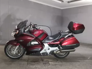 Honda ST1300 PAN-EUROPEAN