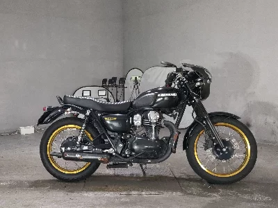 Kawasaki W800