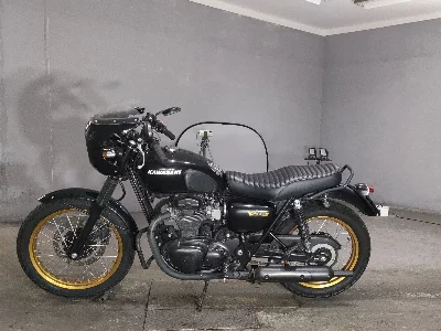 Kawasaki W800