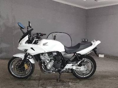 Honda CB400SFV-4 BOLDOR