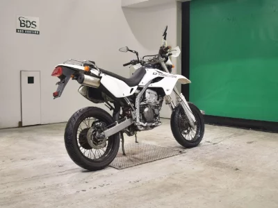 Kawasaki D-TRACKER
